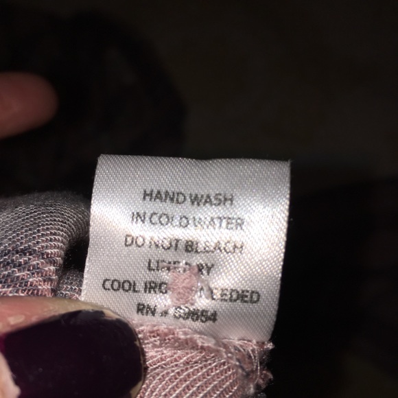 Bo-Ho Plaid Please! - Picture 2 of 2